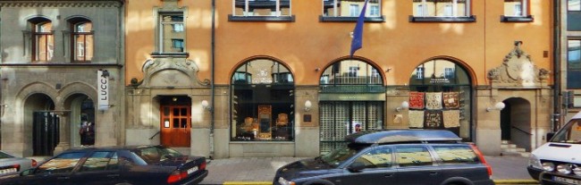 http://media.auktionsverket.se/onlinebud/?se