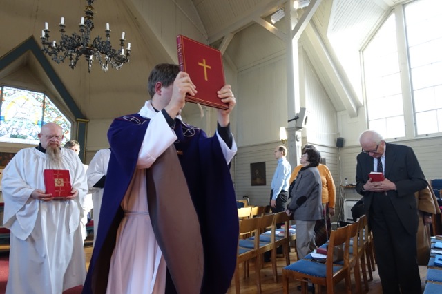 kyrka