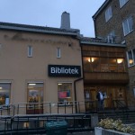 ”Den jättefina neonskylten på Midsommargården är borta”