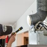 Följ med Akono AB på en smutsig resa i Söderort