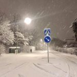 Polisen om snöovädret: undvik ta bilen
