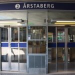 Brand i Årstaberg – pendeltågstrafiken drabbas