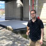 Synskadade Jakob föll i vattnet från Liljeholmskajen: ”Ett staket saknas”