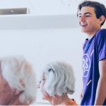 Lär dig mer om din mobil – sommarkurs för dig 65+ 