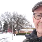 Förslag: Därför bör flaggstänger sättas upp på Mälarhöjdens idrottsplats