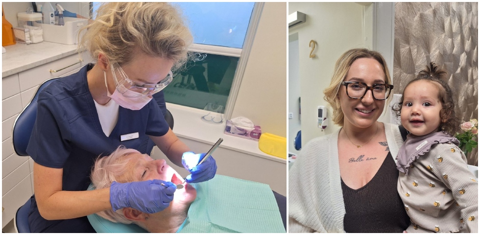 Tillvänster en tandläkare i blåa kläder och blå handskar böjd över enpatient med öppen mun och grön duk över bröstet. Till höger en icke vit kvinna med blonderat långt hår, glasögon, vit kofta och svart tröja som hållerer ett spädbarn i beige klänning och brunlockigt hår