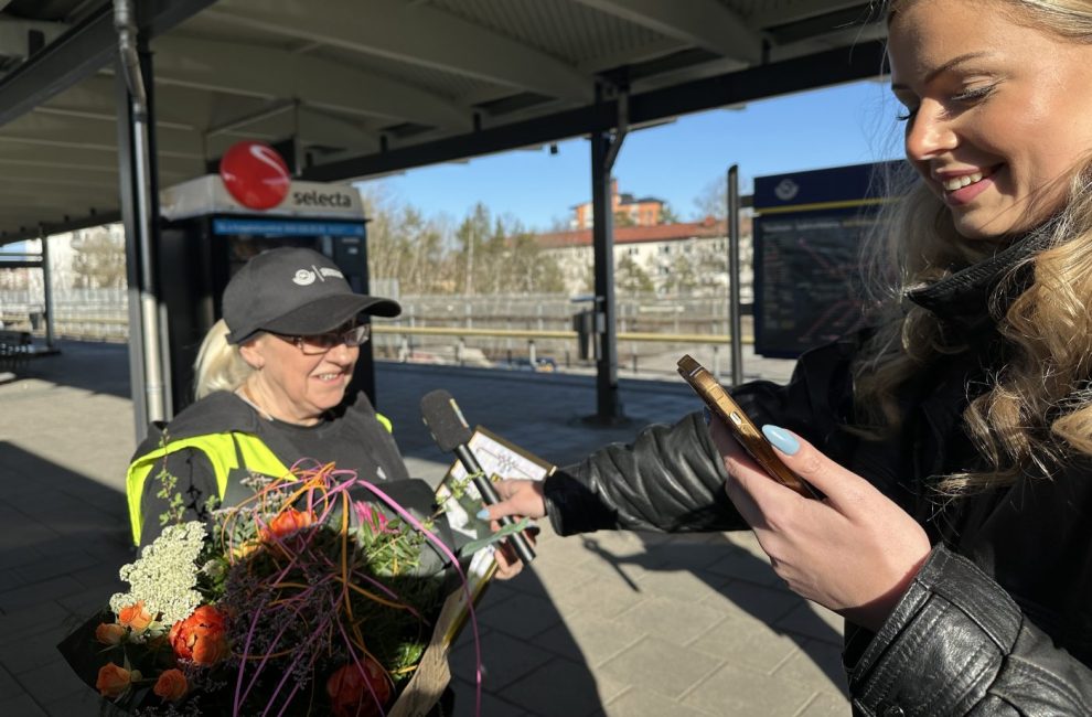 Christina Nordsten på perrongen.
