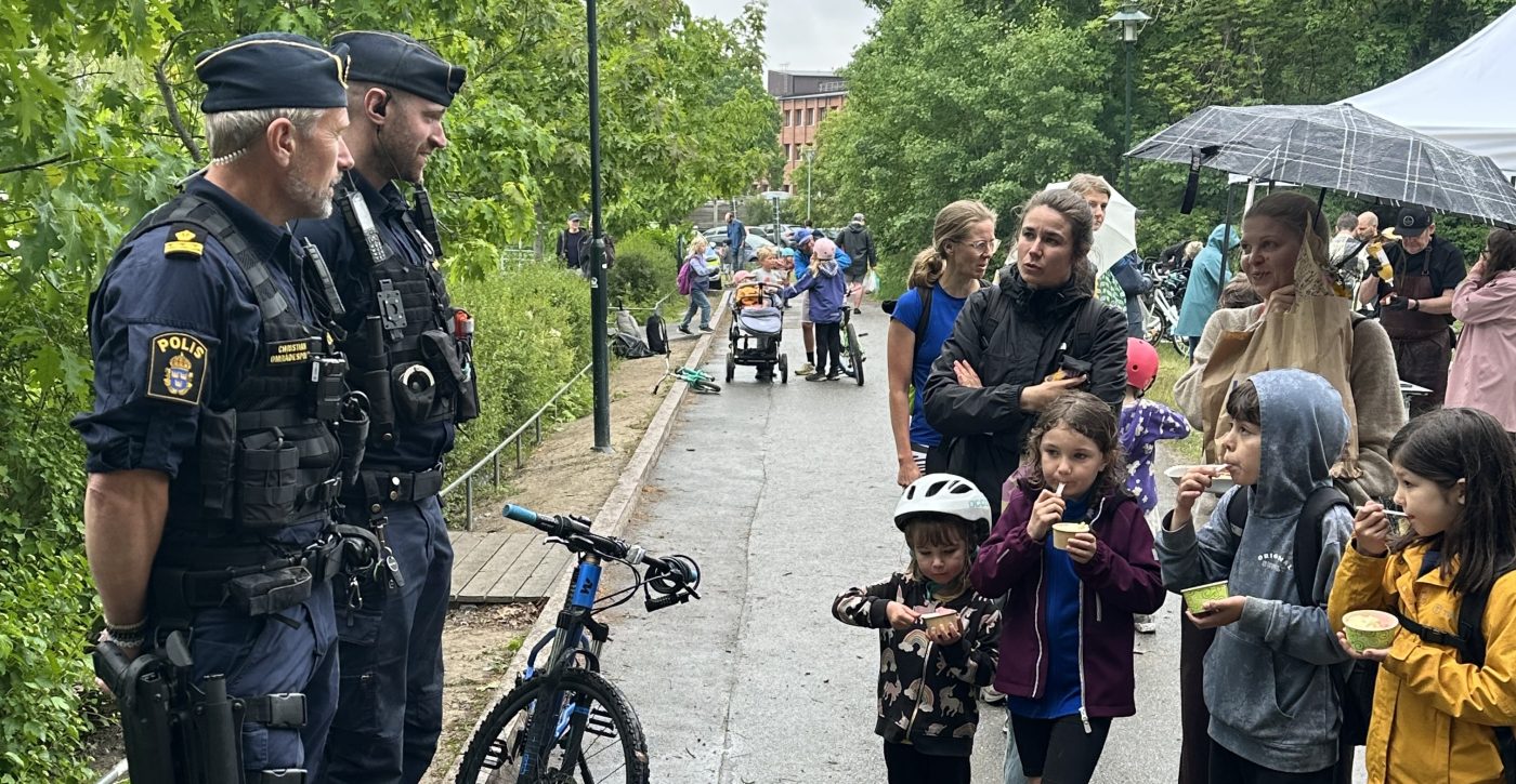 poliser och barn