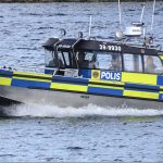 Båtar kolliderade i Årstaviken – man överbord