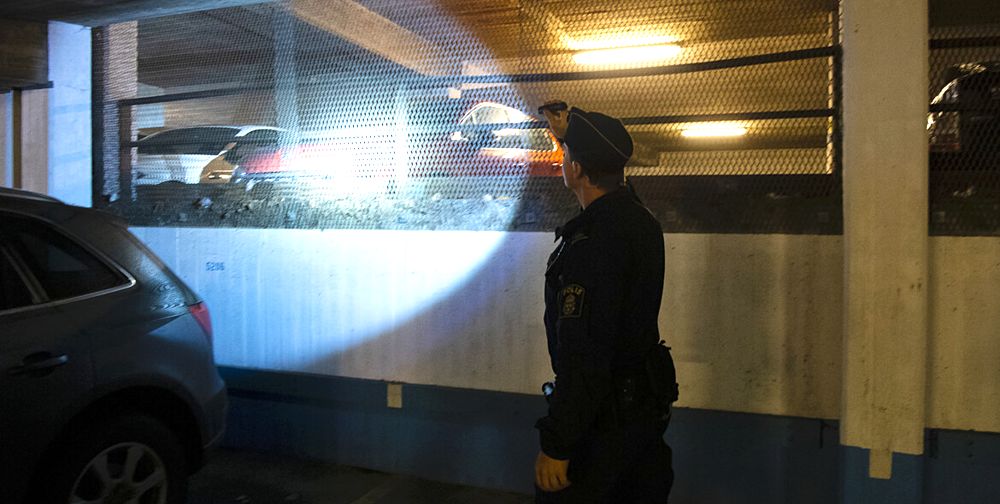 polisen söker