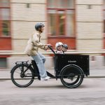 Lådcykeln har blivit familjens andrabil – så löser du parkeringen
